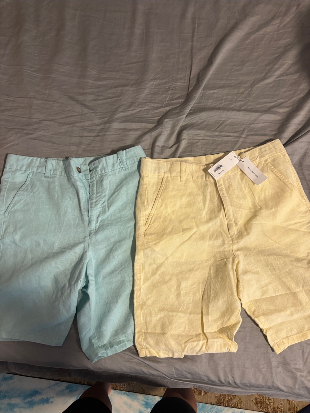 Janie and Jack Boys' Aqua & Pale Yellow Linen Shorts